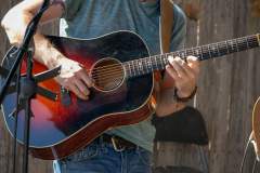 rising-sun-vineyard-live-music